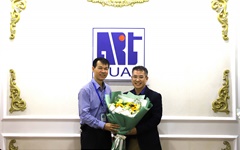 NUAE tiếp Giám đốc Văn phòng tiếng Anh khu vực - Đại sứ quán Hoa Kỳ tại Việt Nam