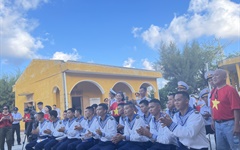 Đoàn công tác NUAE thăm quân, dân đảo Trường Sa và nhà giàn DK1